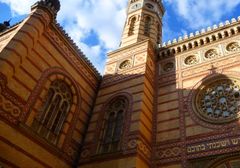 2008-10-23_budapest_synagogue.jpg